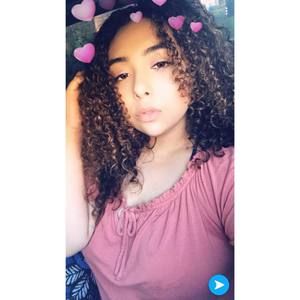 Meet your Posher, Samyia